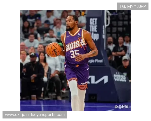 UFC判定争议引发巨大讨论：赛场之外的激烈战斗